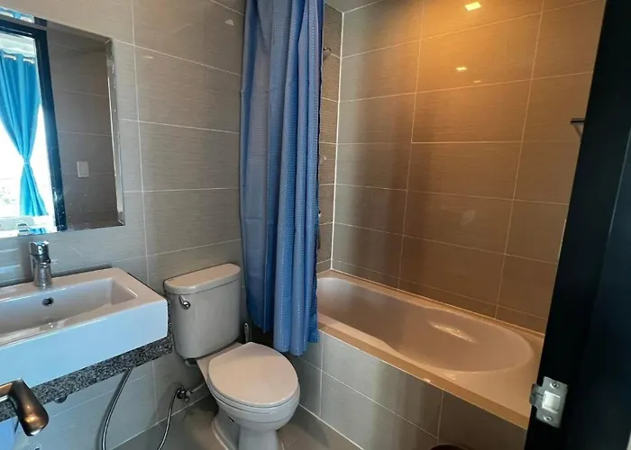 Mactan Newtown Lägenhetshotell Punta Engaño